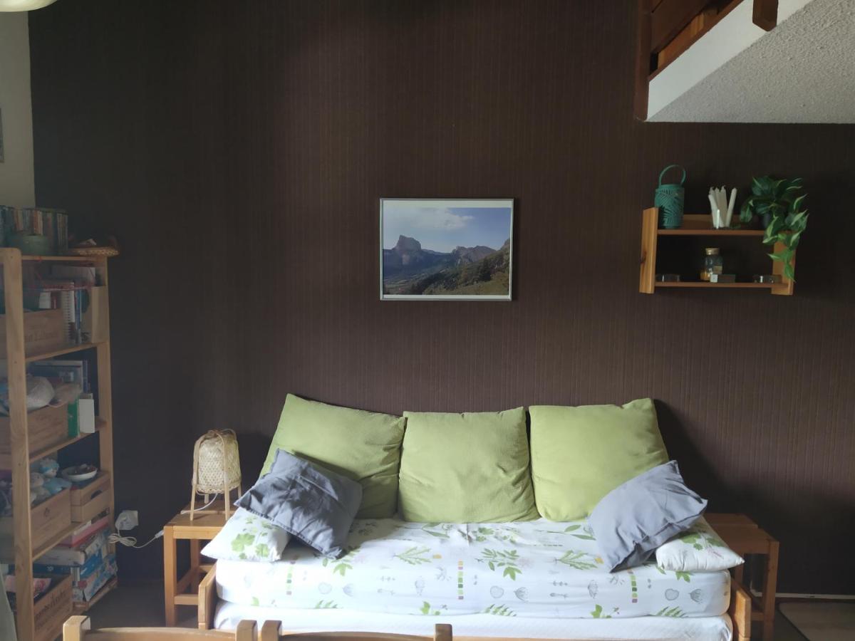 Duplex 3 Pieces. Pieds Des Pistes Et Balcon! Apartment Gresse en Vercors Bagian luar foto